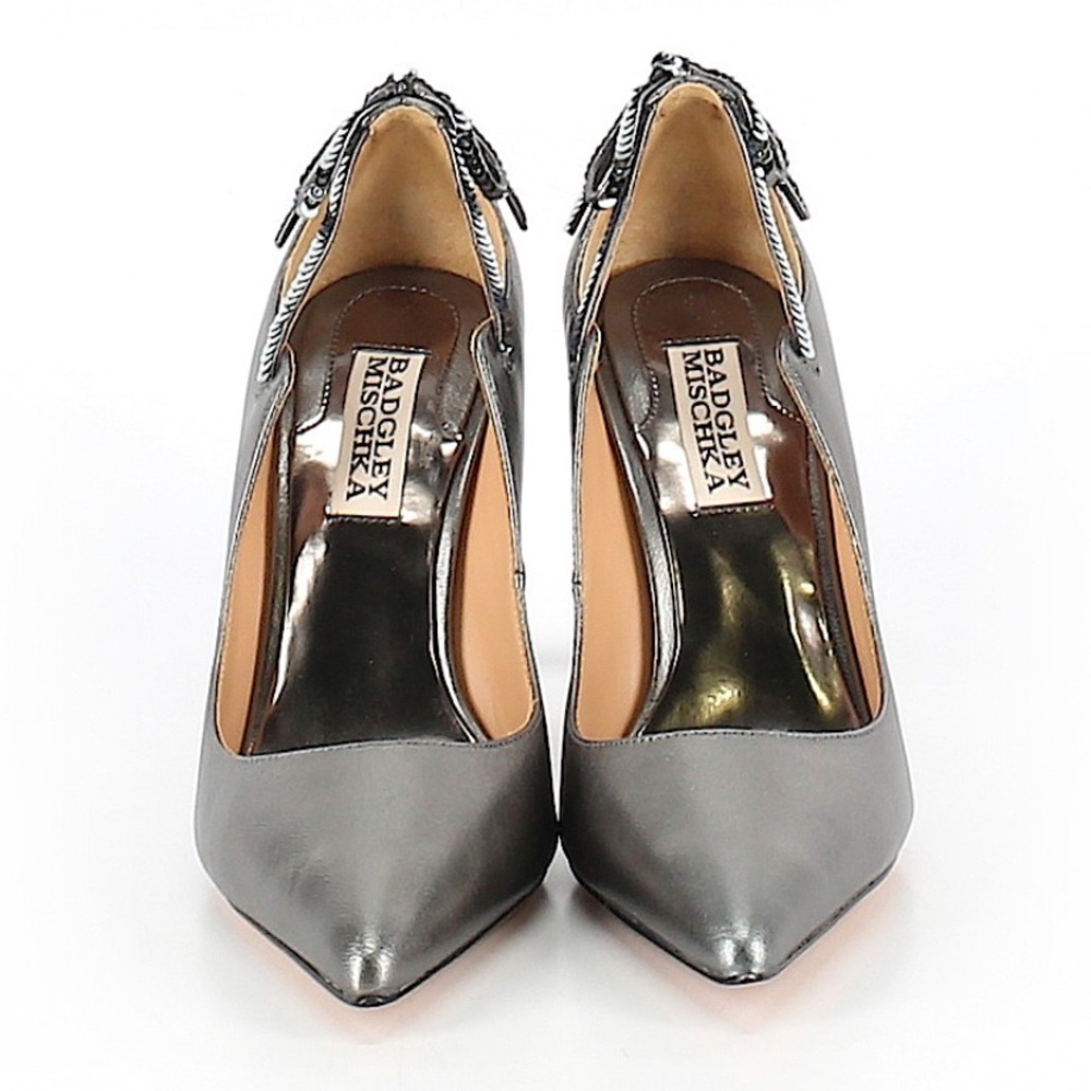 Badgley  Mischka green metallic Pump